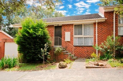2/77 Greenhill Road, Bayswater North VIC 3153