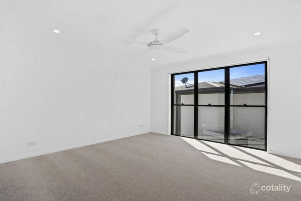 Additional image 5 of 76/18 Archipelago Street, Pacific Pines QLD 4211