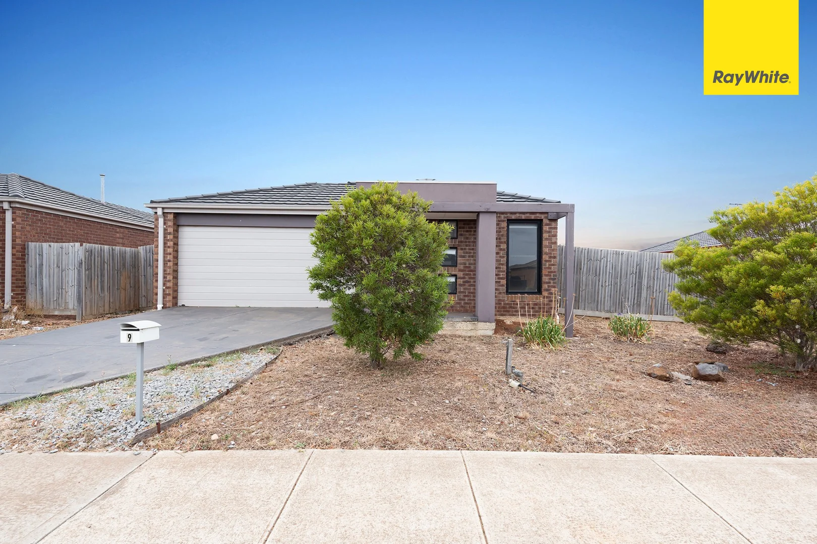 9 Spearfelt Street, Kurunjang VIC 3337