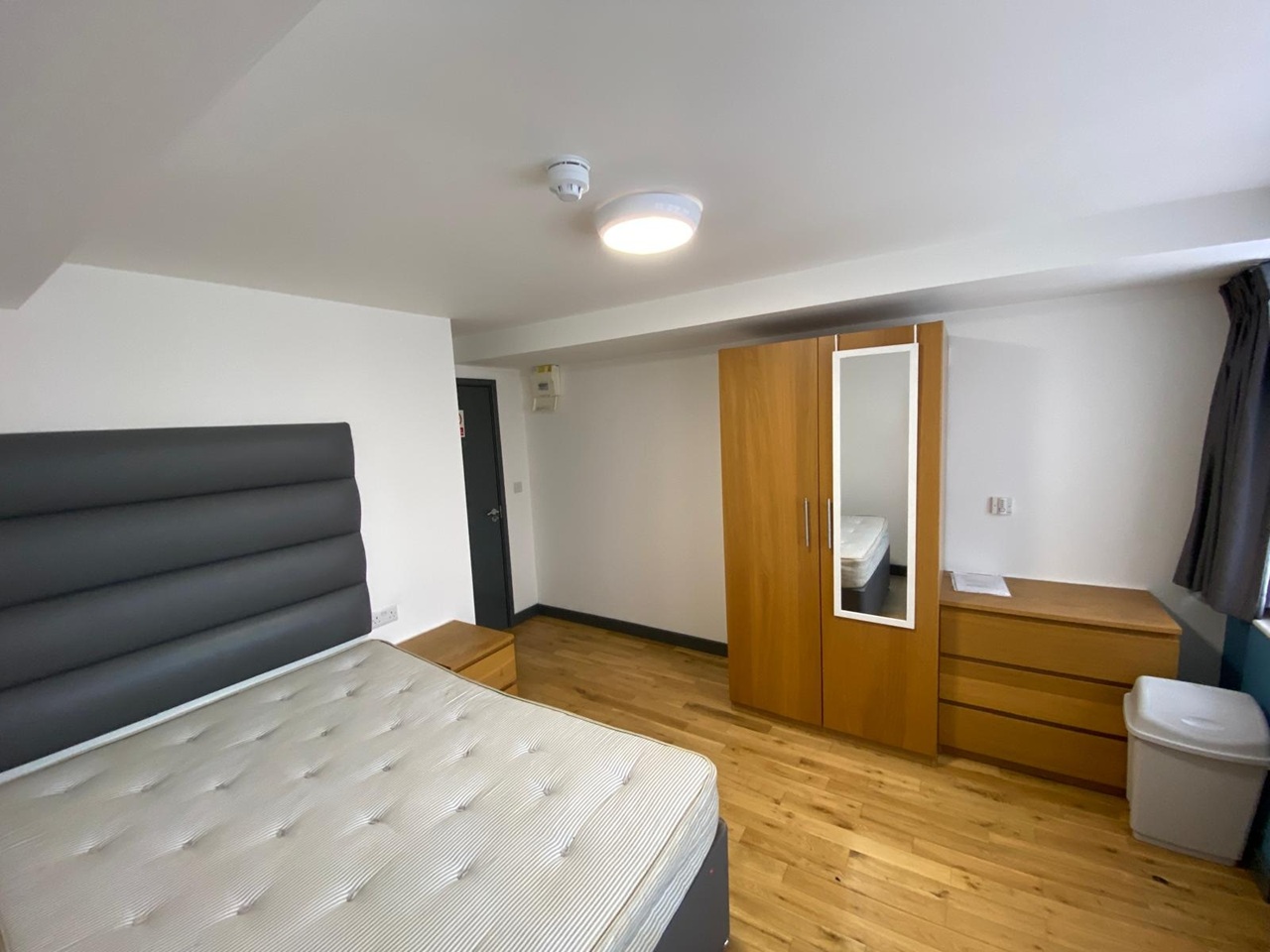 Additional image 9 of Room in a Shared Flat, Slater Street, L1, N1 7GU
