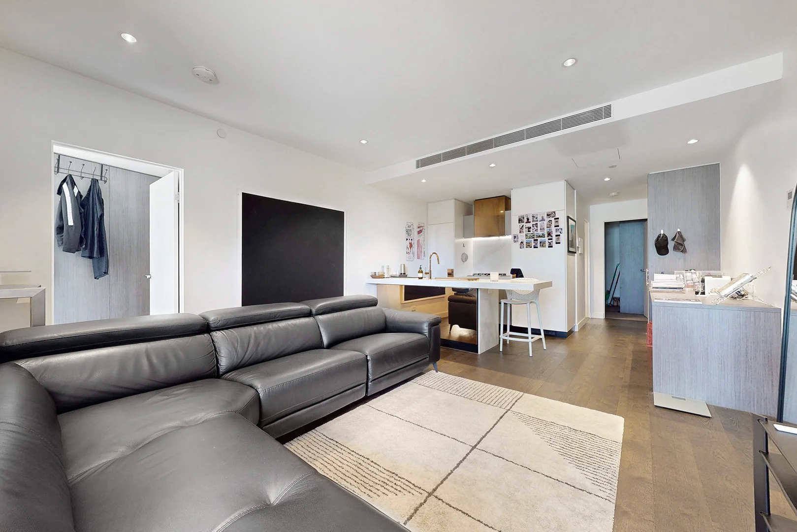 Additional image 5 of 602/8 Bowen Crescent, Melbourne VIC 3004