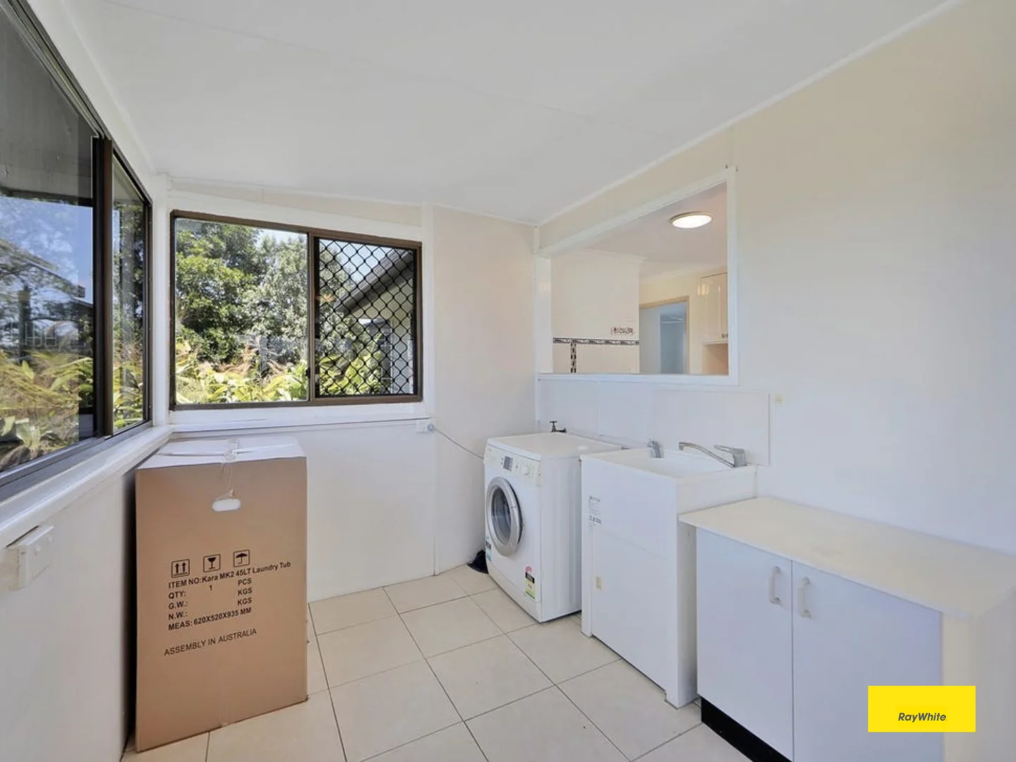 Additional image 12 of 2 Carbeen Street (UPSTAIRS ONLY), Innes Park QLD 4670