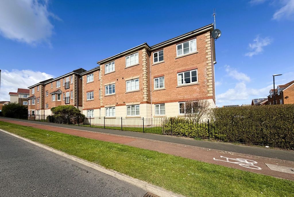 2 bed flat for saleTwinleaf Apartments, Silverbirch Road, Hartlepool TS26