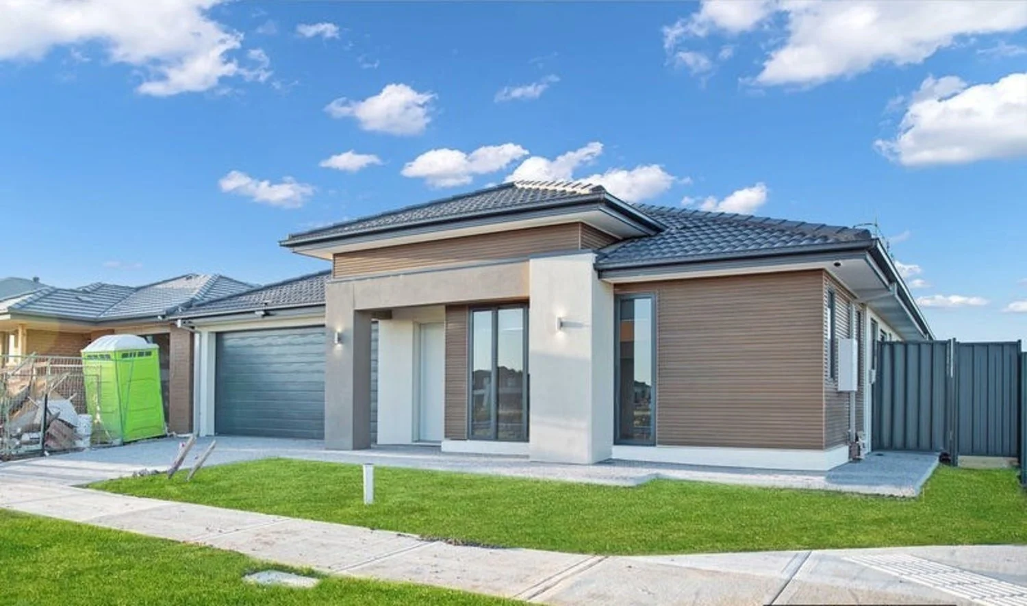 22 Mantis Circuit, Tarneit VIC 3029 photo 2