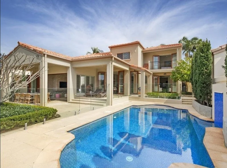 Unit 221/61 Noosa Springs Dr, Noosa Heads QLD 4567