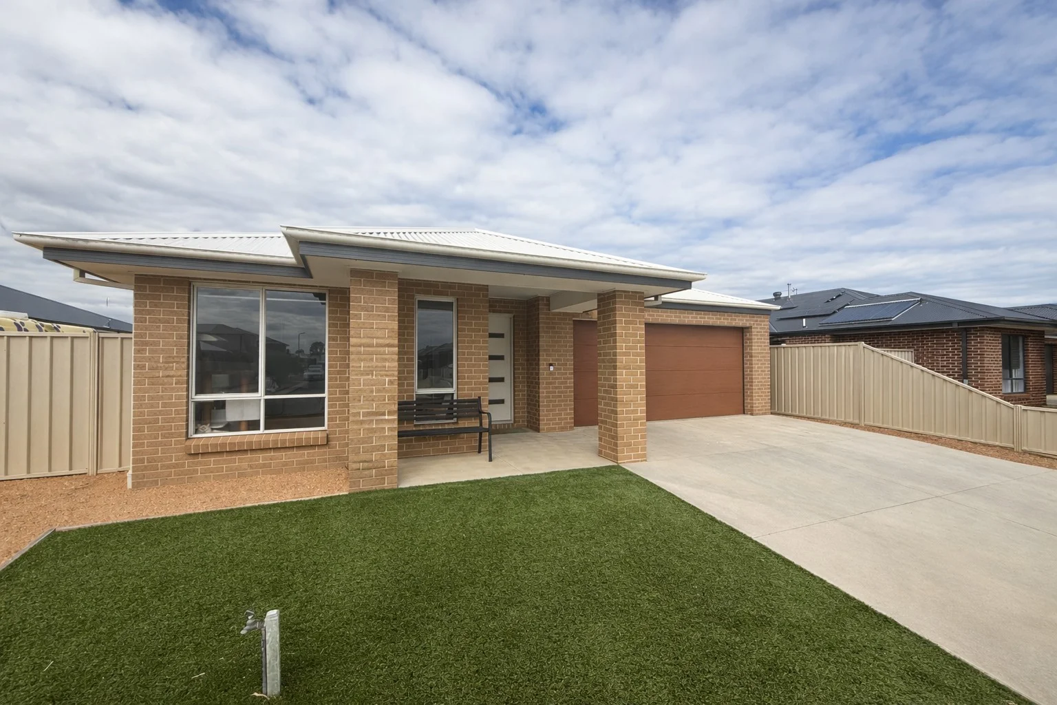 8 Dutton Way, Kialla VIC 3631