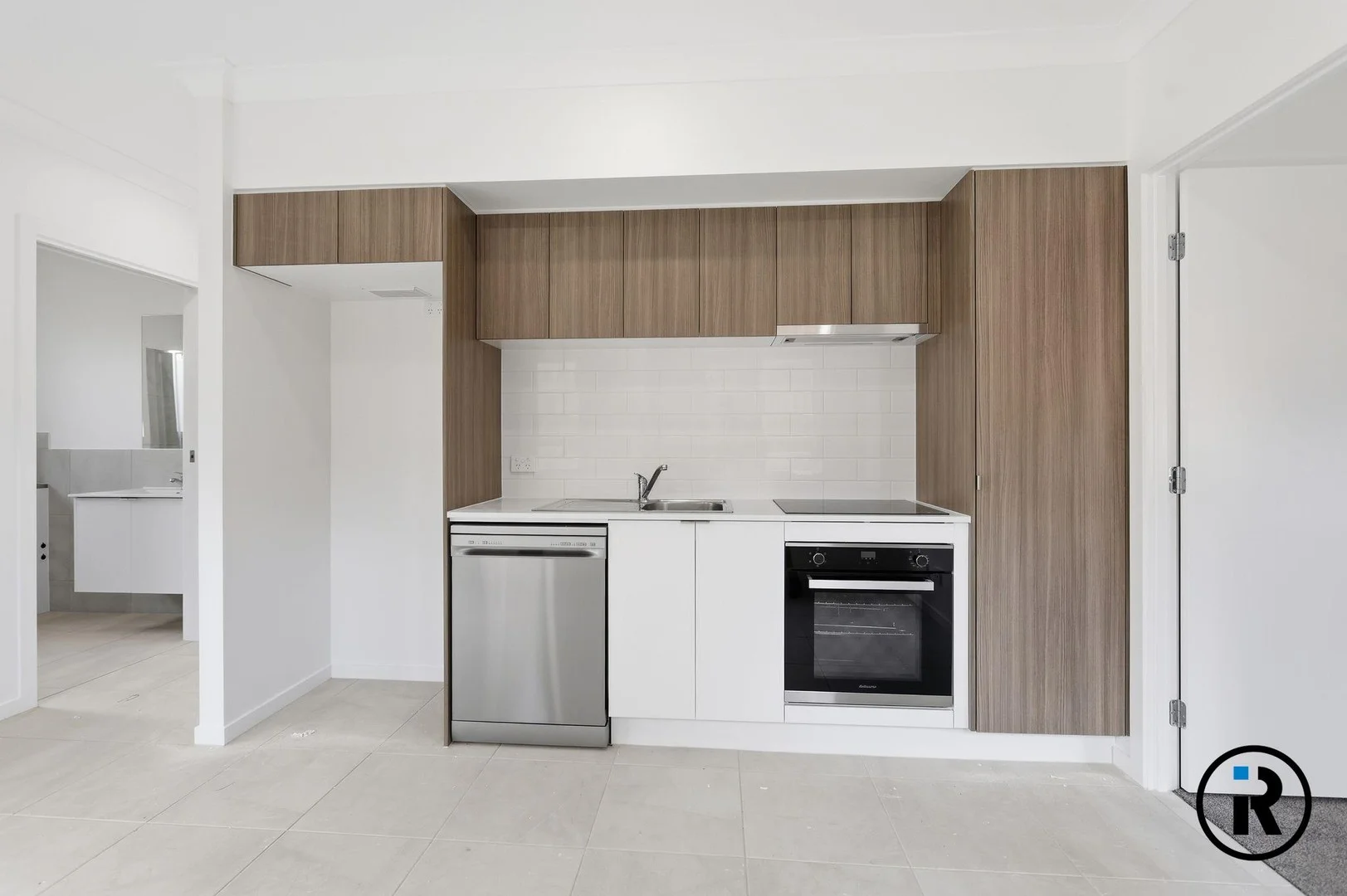 Additional image 3 of 2/11 Grace Close, White Rock QLD 4306