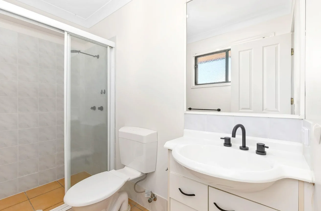 Additional image 8 of 16 Oxbridge Chase, Arundel QLD 4214