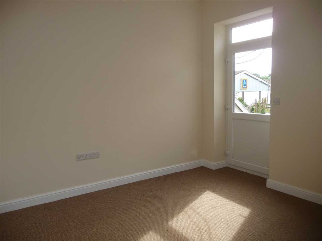 Additional image 7 of 2 bed flat to rentLlandeilo Road, Cross Hands, Llanelli SA14