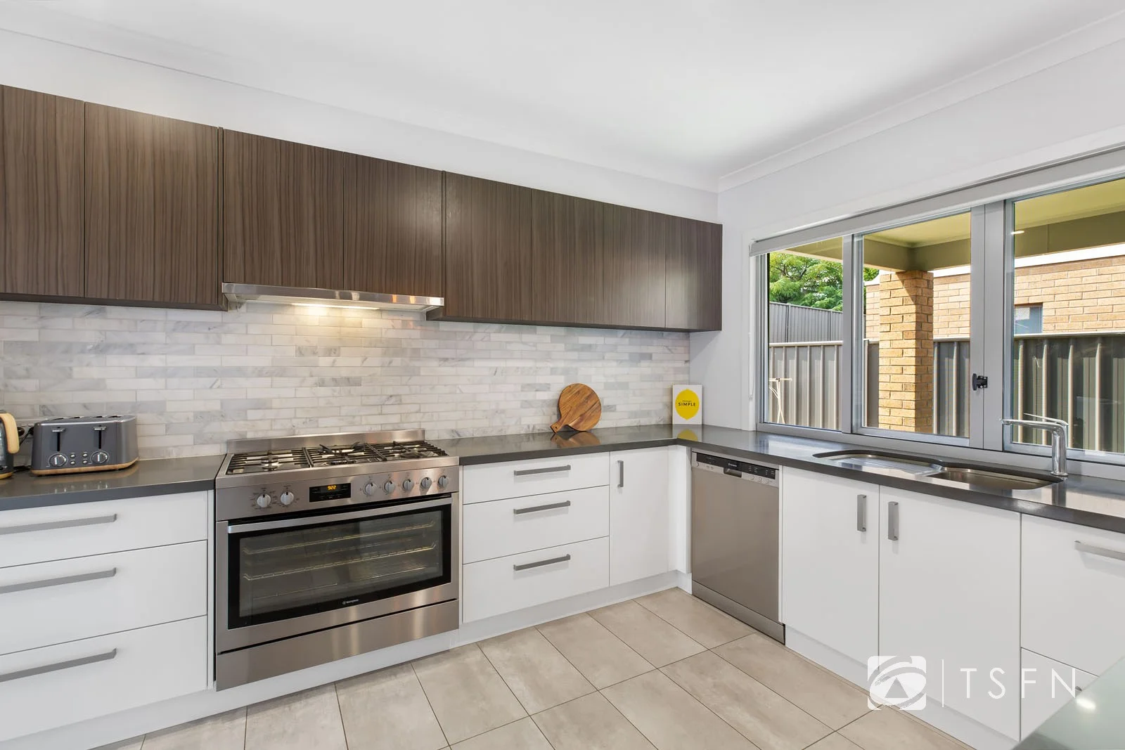 Additional image 3 of 2/60a Honeysuckle St, Bendigo VIC 3550