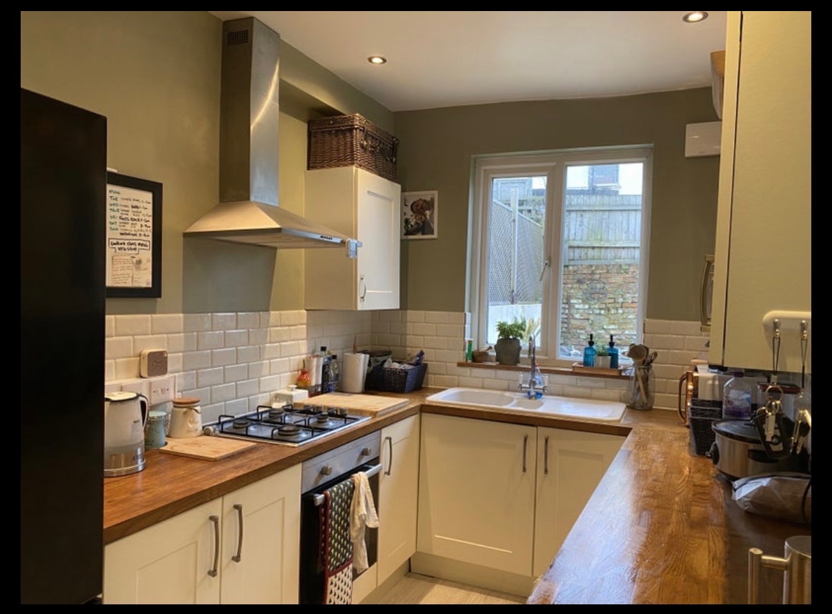 2 Bed Terraced House, Stevens Crescent, BS3, N1 7GU photo 4