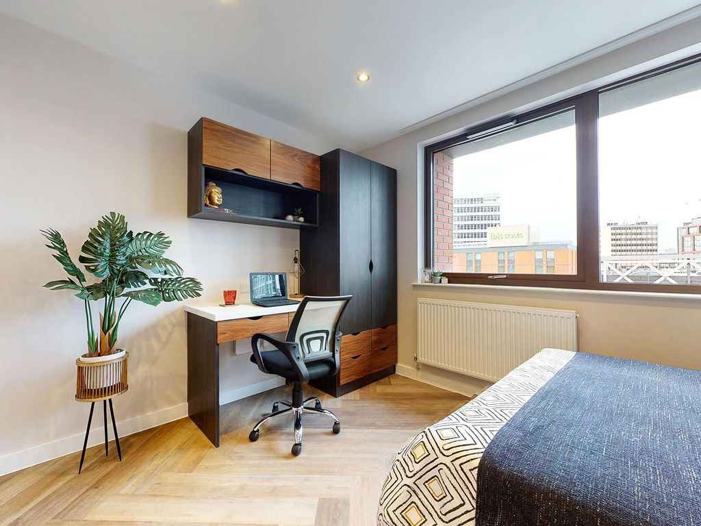 2 bed flat to rentApt 58, Live Oasis Wade Lane #100170 LS2