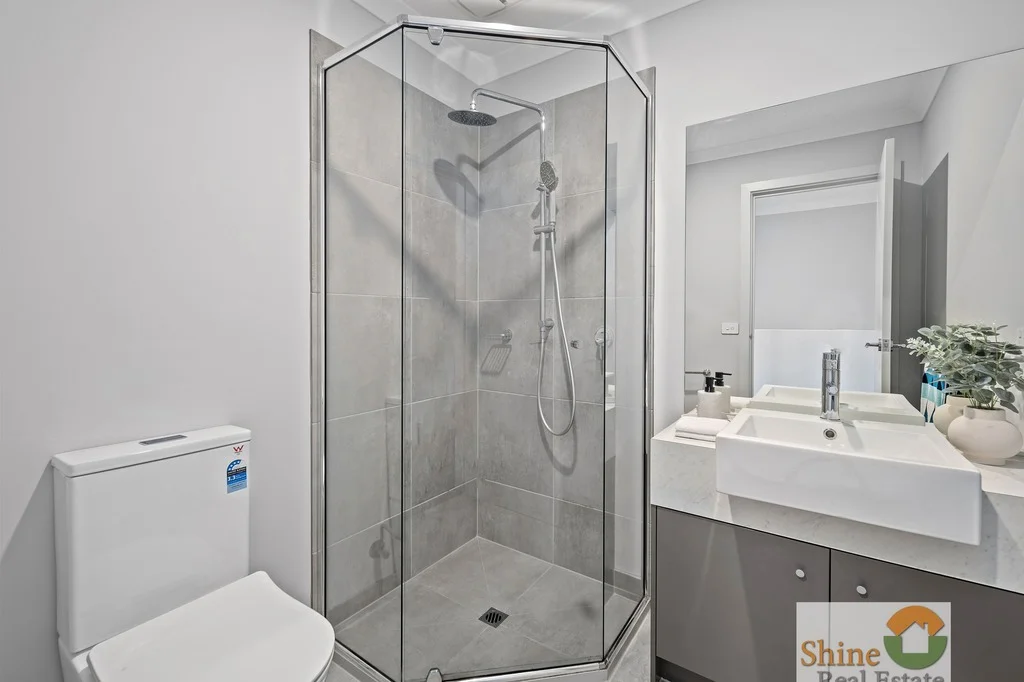 Additional image 10 of 8 Hare Mews, Cranbourne East VIC 3977