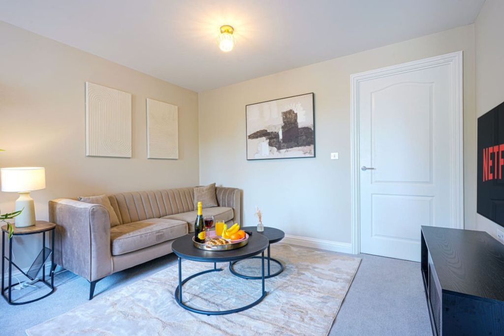 3 bed flat to rentWalton MK7
