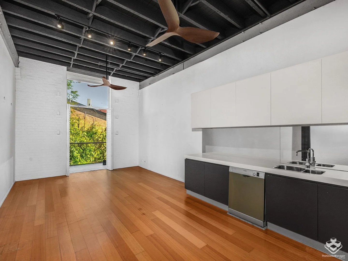 ID:21171092/36 Vernon Terrace, Teneriffe QLD 4005