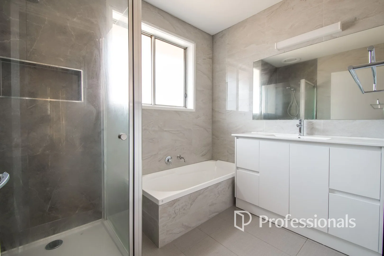 Additional image 10 of 34 Lotus Crescent, Mulgrave VIC 3170
