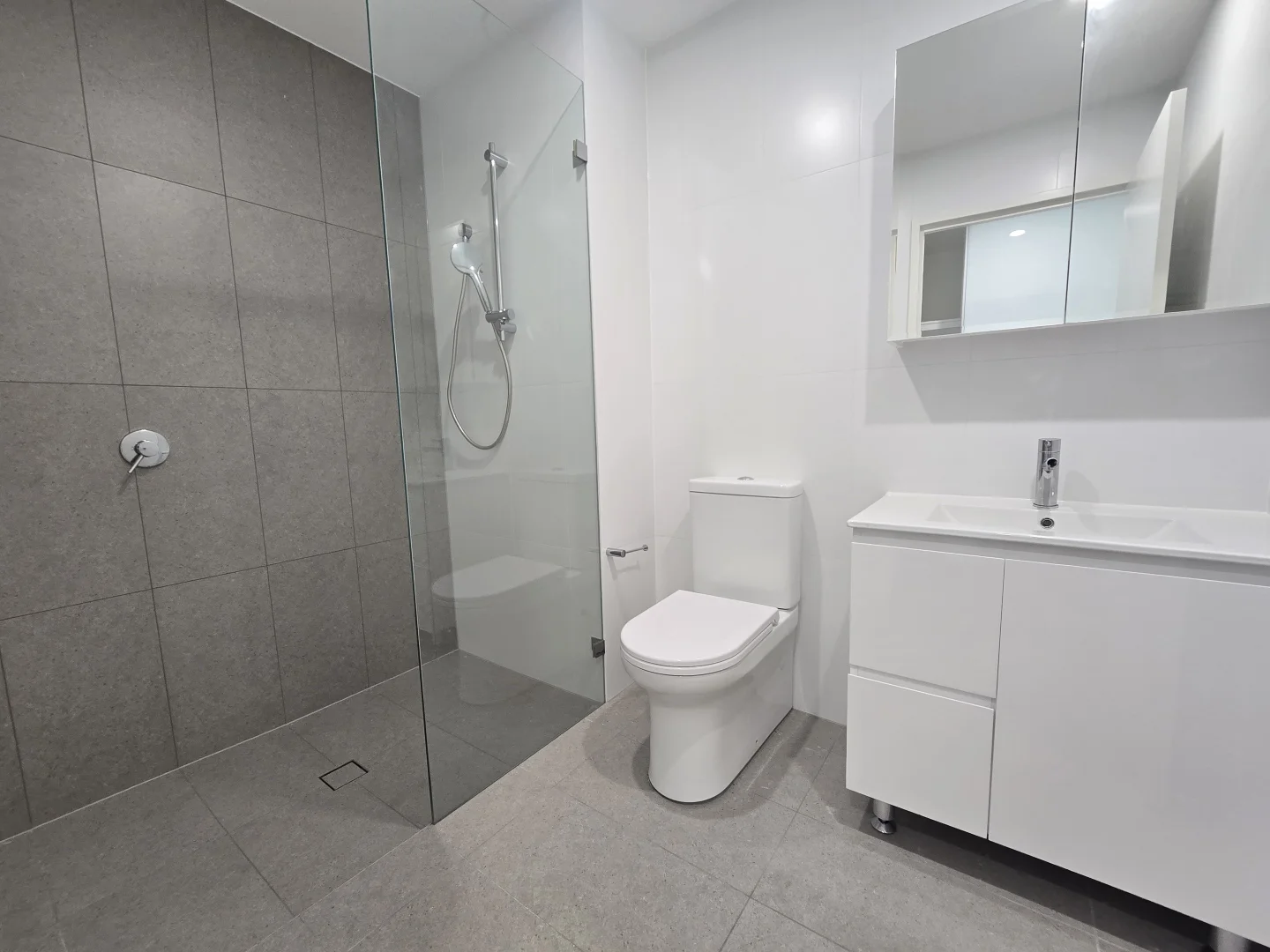 Additional image 7 of B702/6 The Crescent, Fairfield NSW 2165