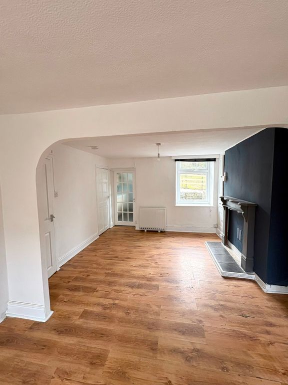 Additional image 5 of 2 bed terraced house to rentBryn Ffynnon Terrace, Llanaelhaearn, Caernarfon LL54