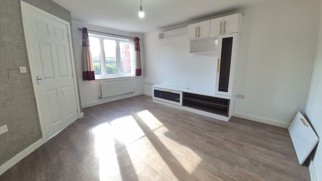 Additional image 11 of 3 bed end terrace house to rentHalcrow Avenue, Dartford DA1