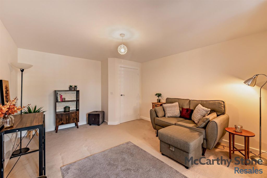 Additional image 12 of 1 bed flat for saleHooton Road, Willaston, Neston CH64