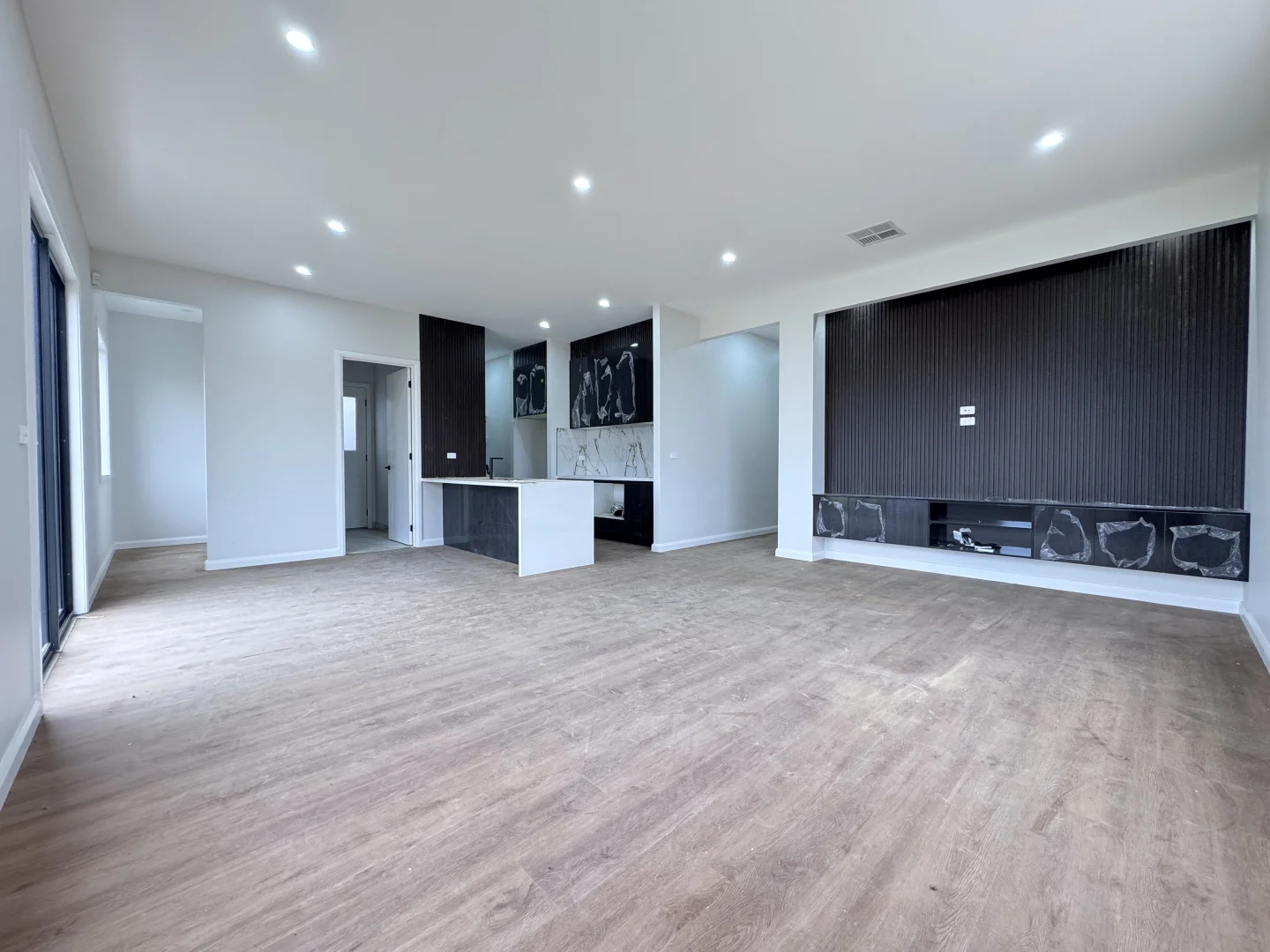 Additional image 3 of 43 Avignon Street, Wollert VIC 3750