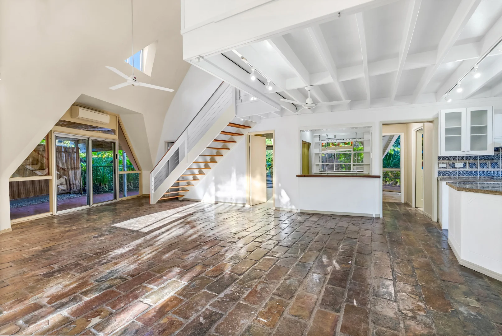 Additional image 6 of 46 Rudder Close, Clifton Beach QLD 4879