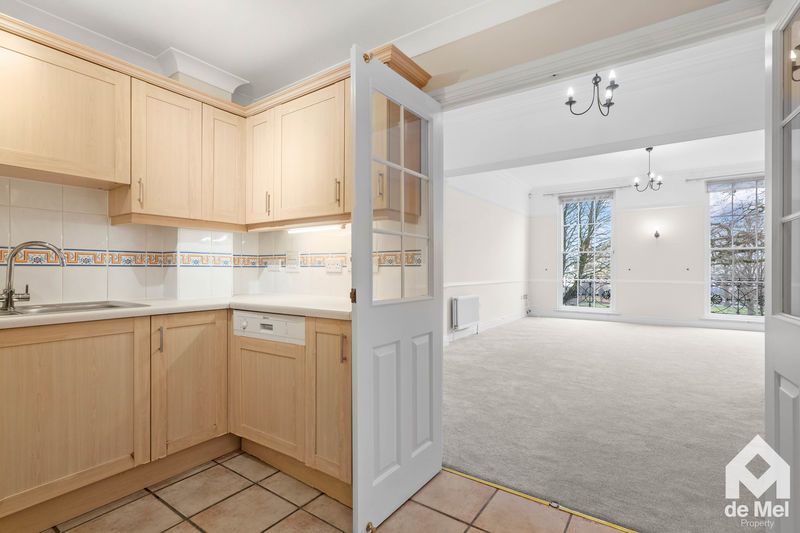 Additional image 8 of 3 bed flat for saleThe Broad Walk, Imperial Square, Cheltenham, Gloucestershire GL50