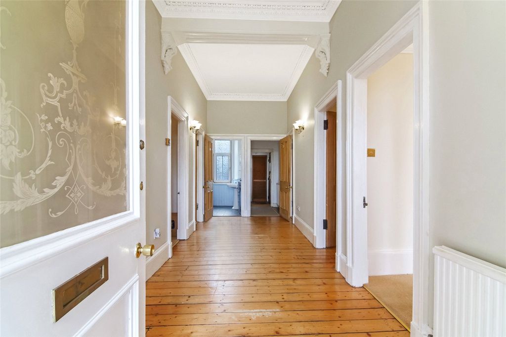 Additional image 6 of 4 bed flat for saleGillburn Road, Kilmacolm PA13
