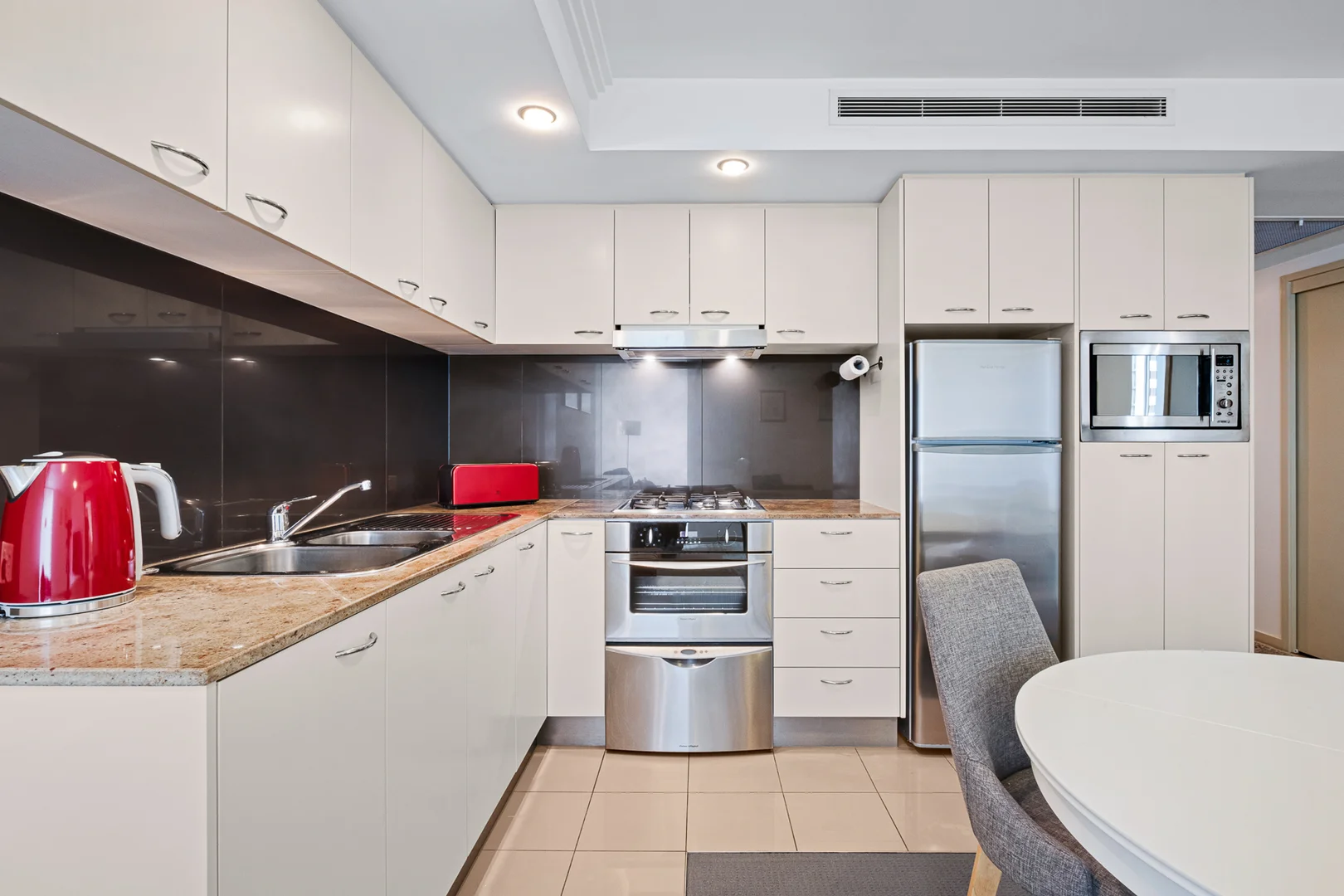 1409/70 Mary Street, Brisbane City QLD 4000 photo 5