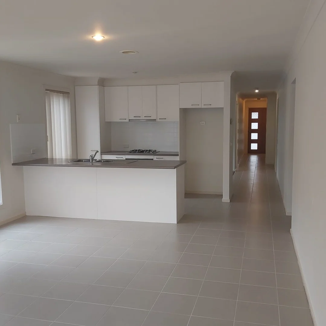 Additional image 4 of 61 Tobin Way, Lyndhurst VIC 3975
