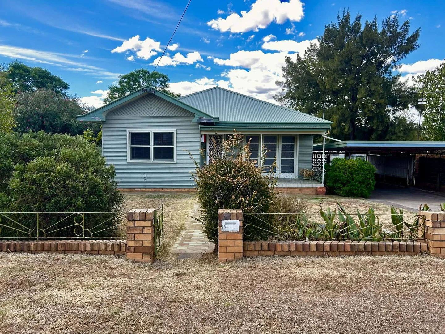 3 Oak Street, Tamworth NSW 2340