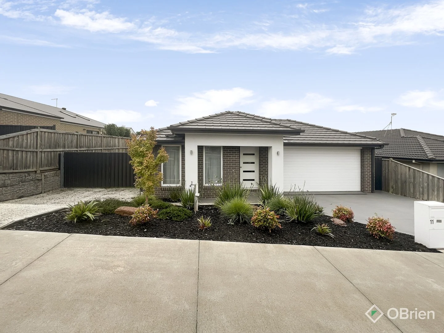 11 Newton Avenue, Warragul VIC 3820