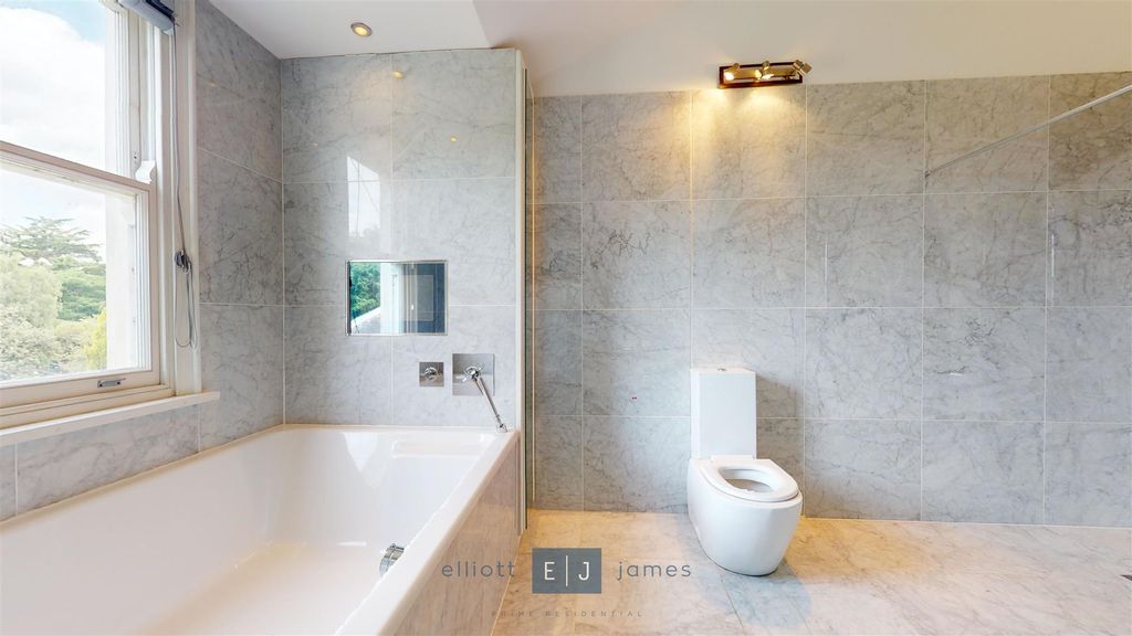 Additional image 30 of 4 bed semi-detached house to rentManor Road, High Beech, Loughton IG10