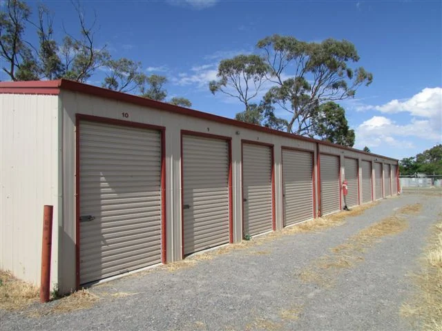 47 Thomas Street, Warracknabeal VIC 3393 photo 5
