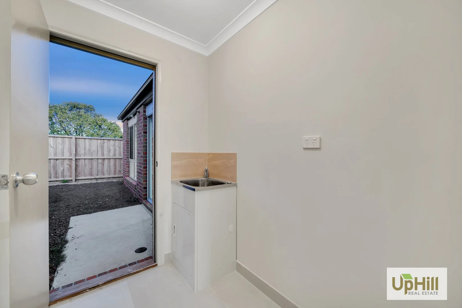 Additional image 10 of 2D Henry street, Pakenham VIC 3810
