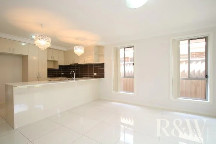 Additional image 4 of 3b Binalong Road, Jordan Springs NSW 2747