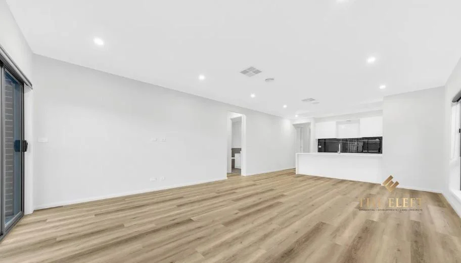 11 Hickling Road, Tarneit VIC 3029 photo 4