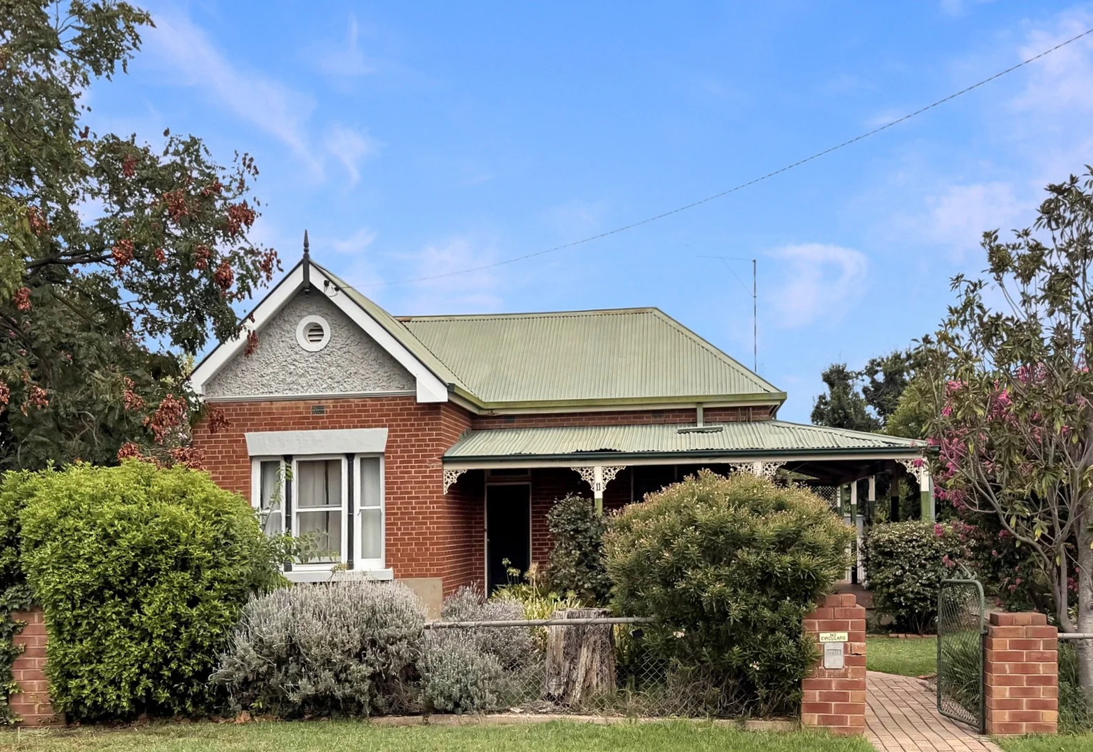 11 Clement Street, Forbes NSW 2871