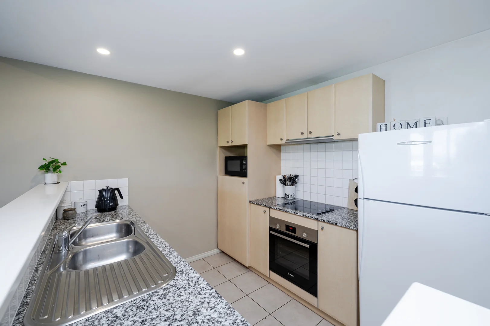 Additional image 11 of 5/14 Waterloo Crescent, East Perth WA 6004