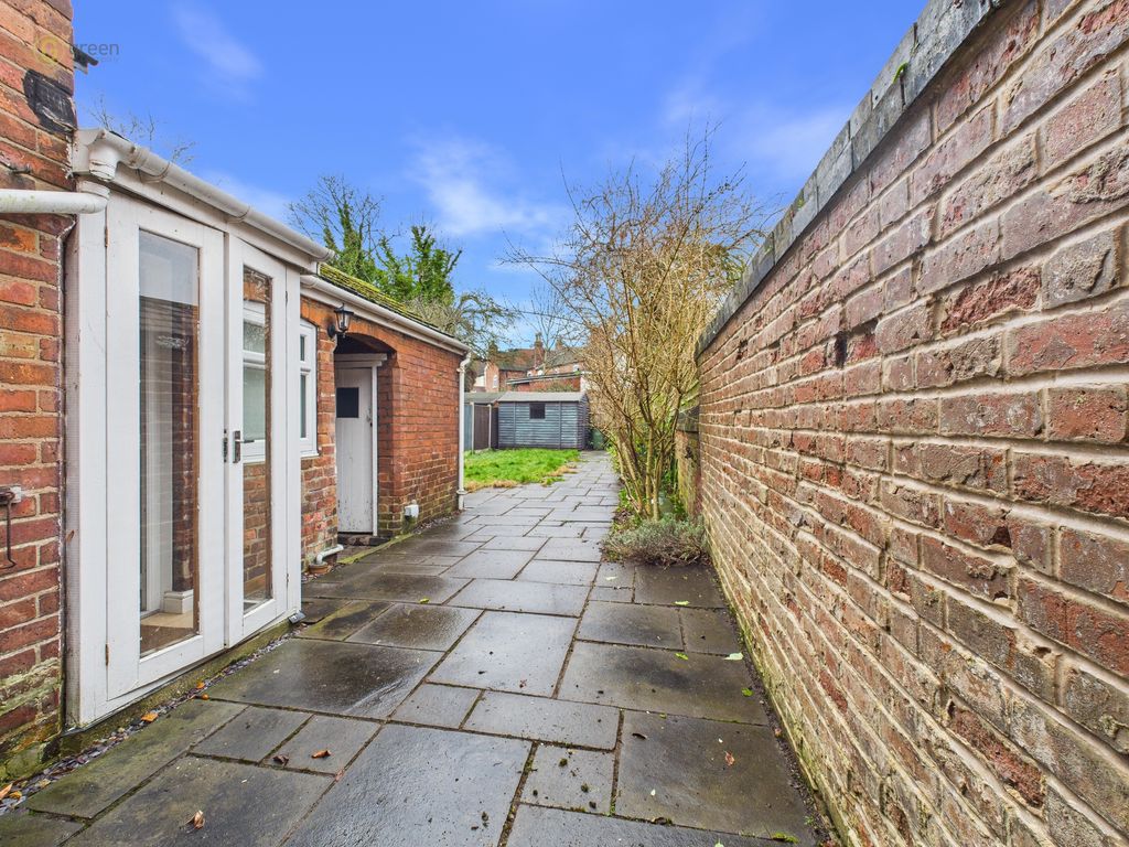 Additional image 14 of 4 bed end terrace house for saleVictoria Road, Tamworth B79