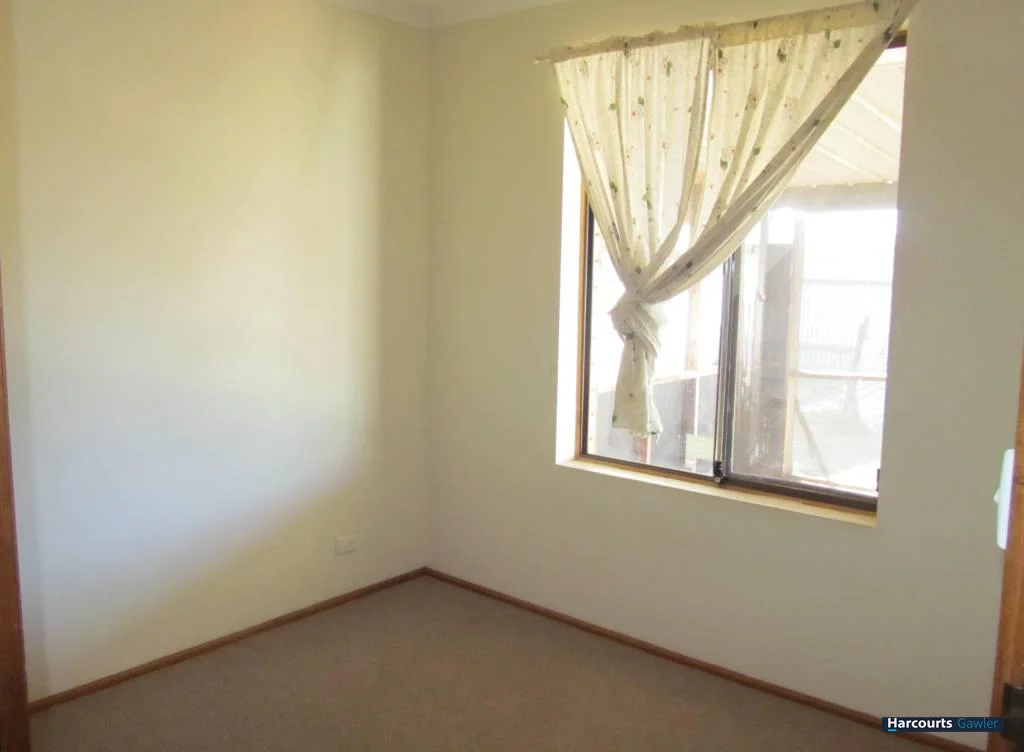 Additional image 4 of 14 Panes Road, Kudla SA 5115