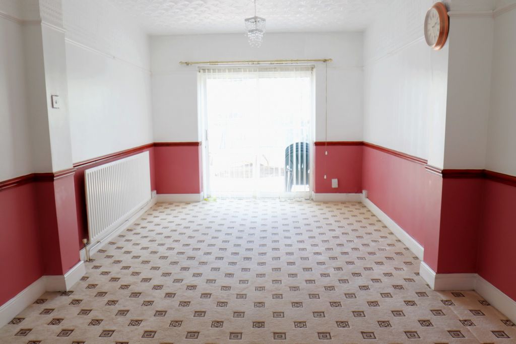 7 bed shared accommodation to rentLeagrave Road LU3 photo 4