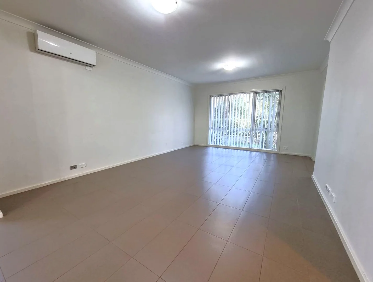 Additional image 5 of 105 Feodore Drive, Elizabeth Hills NSW 2171