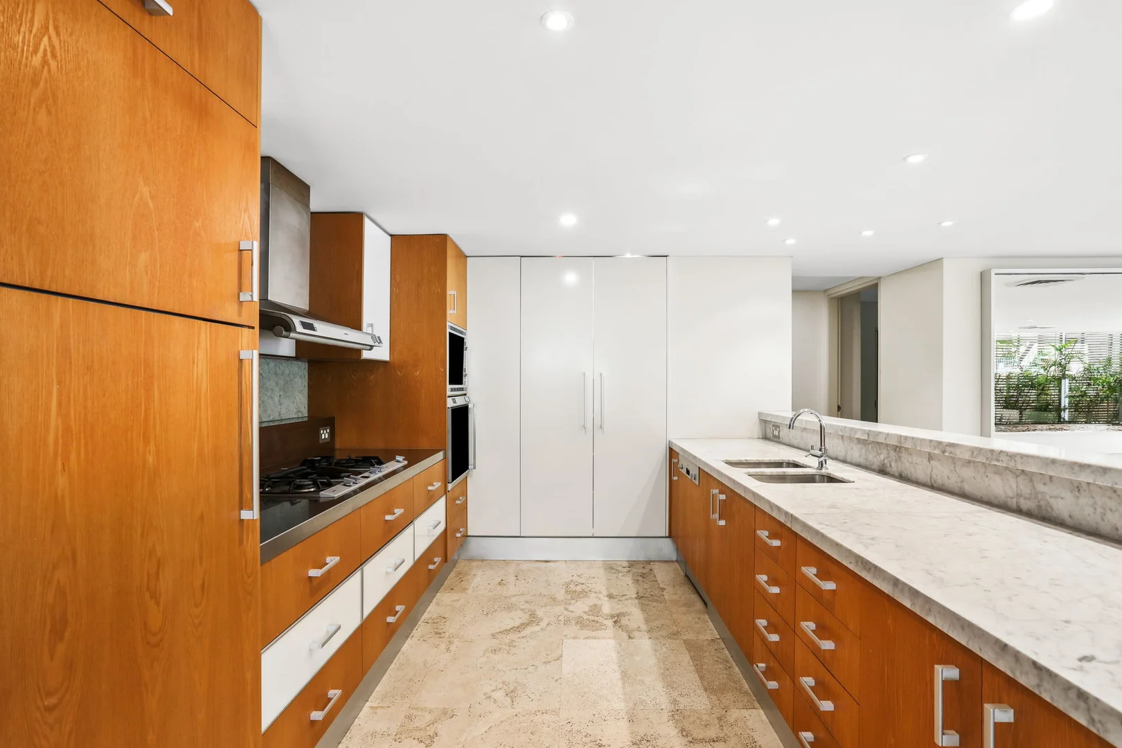 Additional image 2 of 2/10 Yarranabbe Road, Darling Point NSW 2027