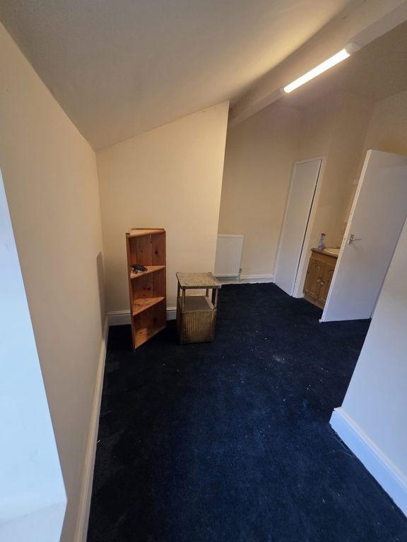 Additional image 6 of 1 bed flat to rentLloyd Street, Llandudno LL30
