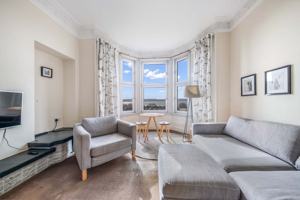 2 bed flat for salePerth Road, Dundee, 1 DD2 photo 4