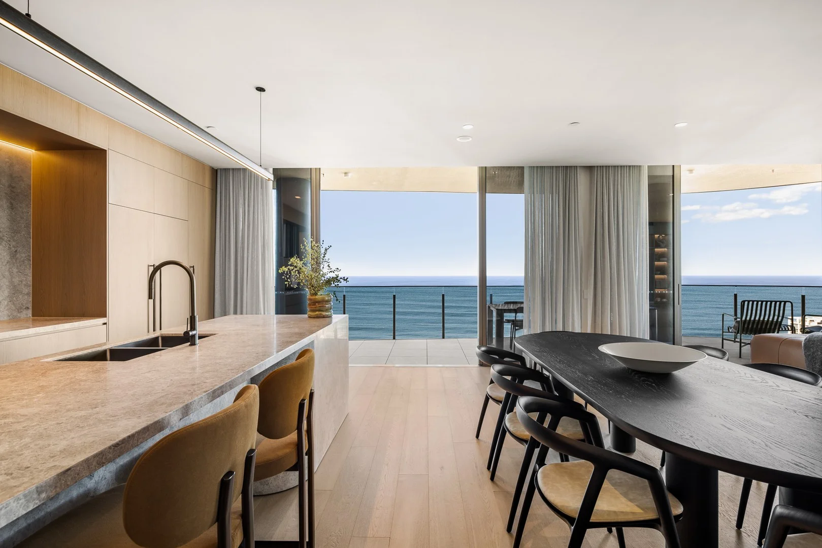 Additional image 2 of 3002/146-148 Surf Parade, Broadbeach QLD 4218