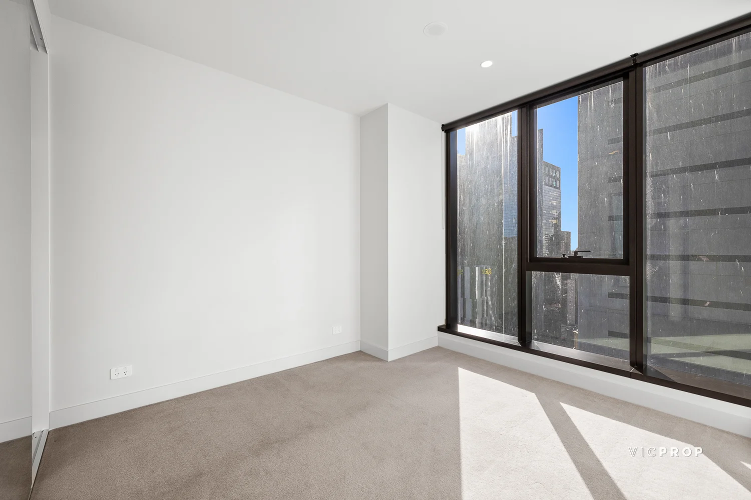 Additional image 9 of 2406/318 Queen Street, Melbourne VIC 3000