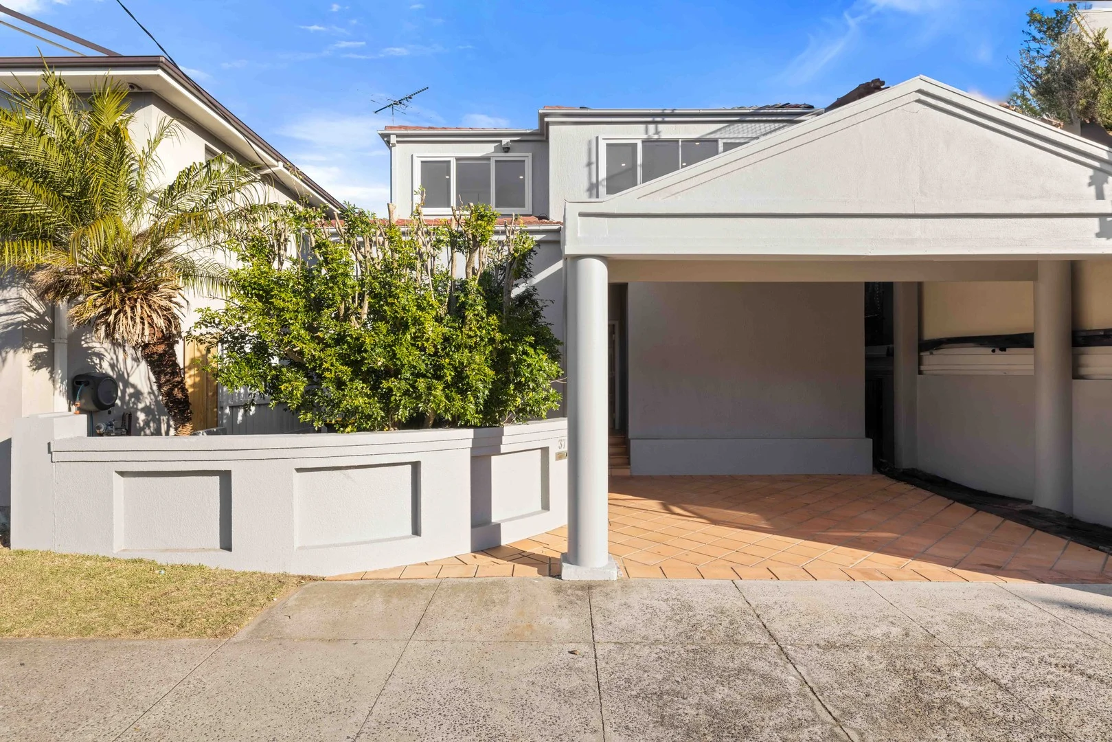 37 Gilgandra Road, North Bondi NSW 2026