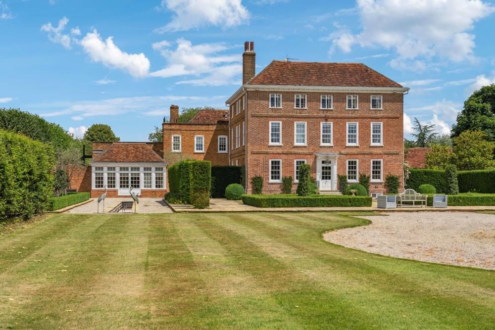 Additional image 13 of 10 bed detached house to rentOld House Lane, Kings Langley, Hertfordshire WD4
